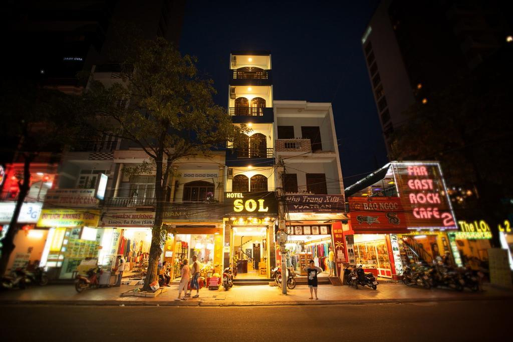 Hotel Sol Нячанг Екстер'єр фото